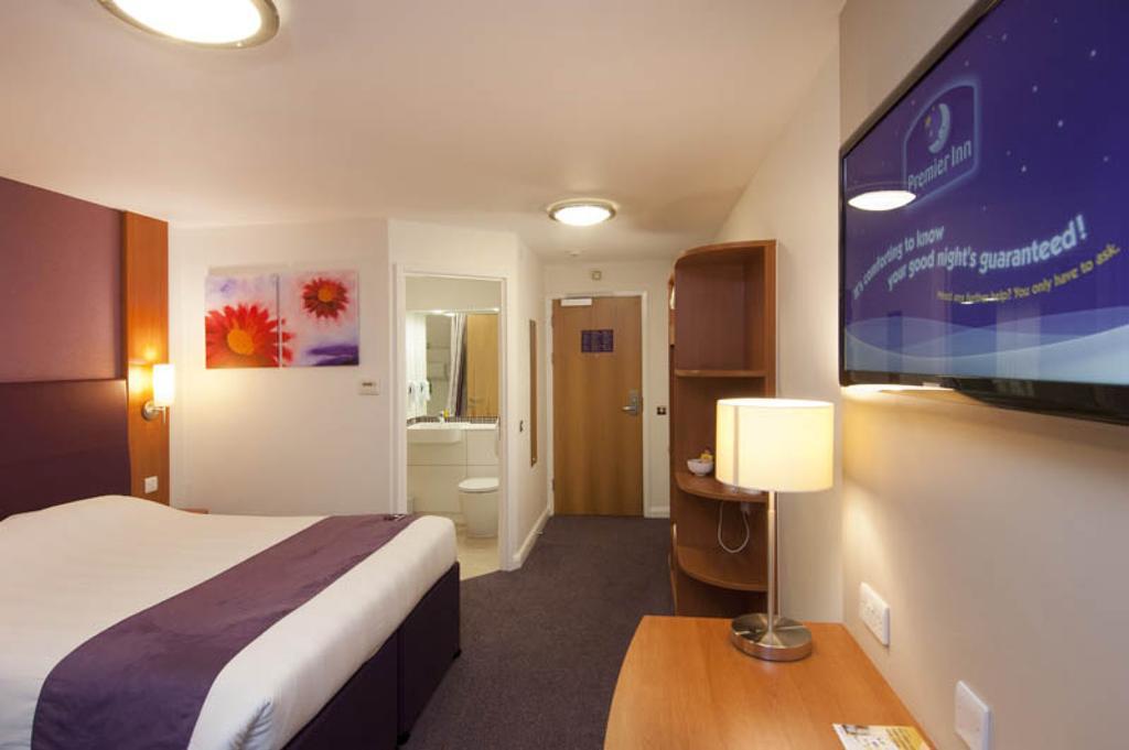 Premier Inn Newcastle - Gosforth/Cramlington Bagian luar foto